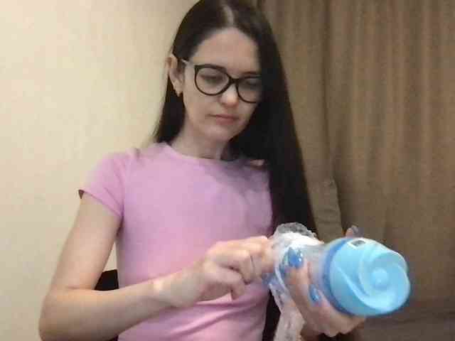 MilaBi-192569 webcam