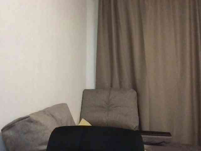 MilaBi-192569 webcam