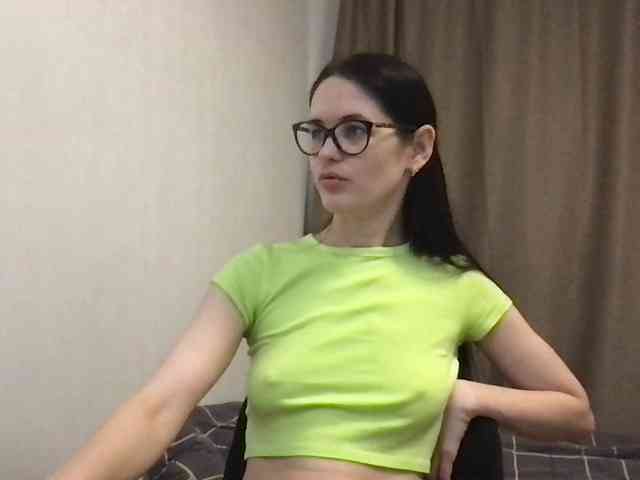 MilaBi-192569 webcam