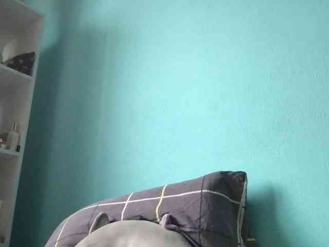 MilaBi-192569 webcam