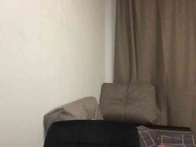 MilaBi-192569 webcam