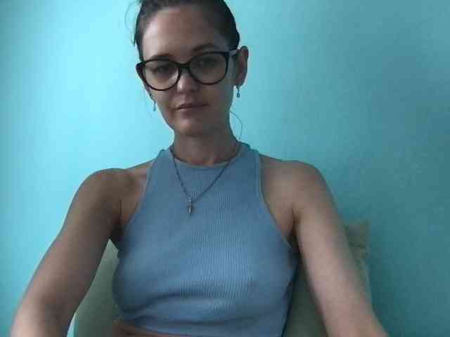 MilaBi-192569 webcam