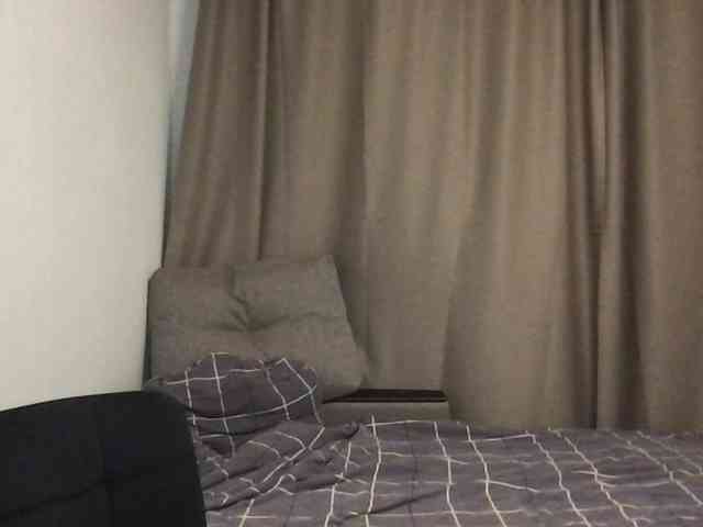 MilaBi-192569 webcam