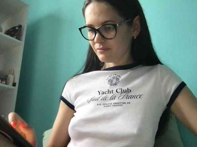 MilaBi-192569 webcam