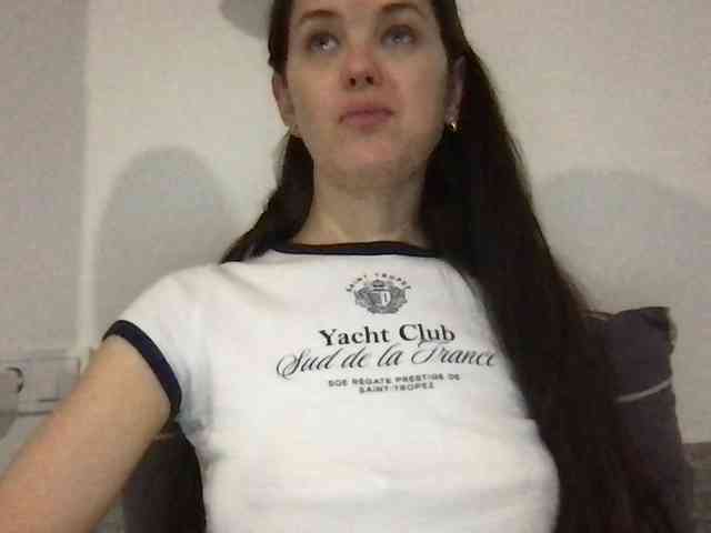 MilaBi-192569 webcam