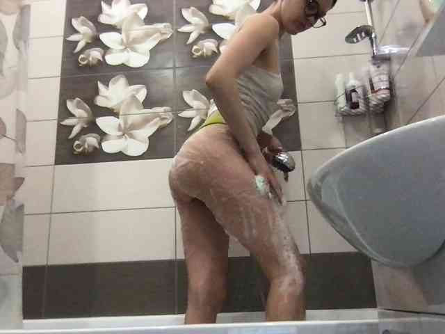 MilaBi-192569 webcam