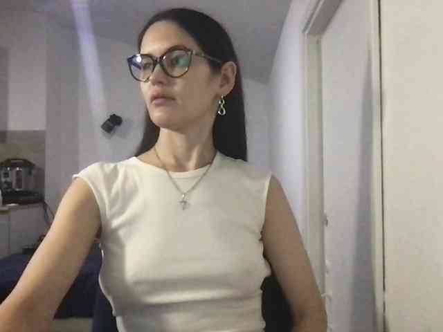 MilaBi-192569 webcam