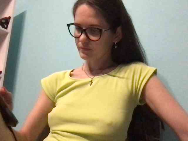 MilaBi-192569 webcam