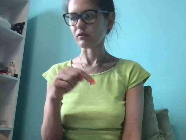 MilaBi-192569 webcam
