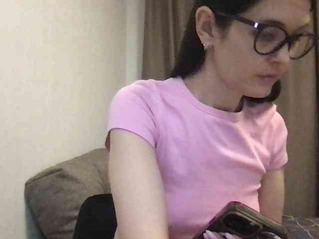 MilaBi-192569 webcam