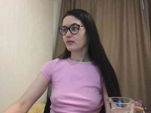 MilaBi-192569 webcam