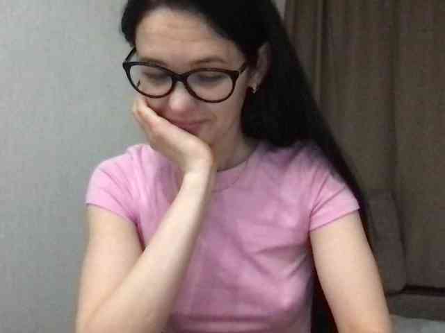 MilaBi-192569 webcam