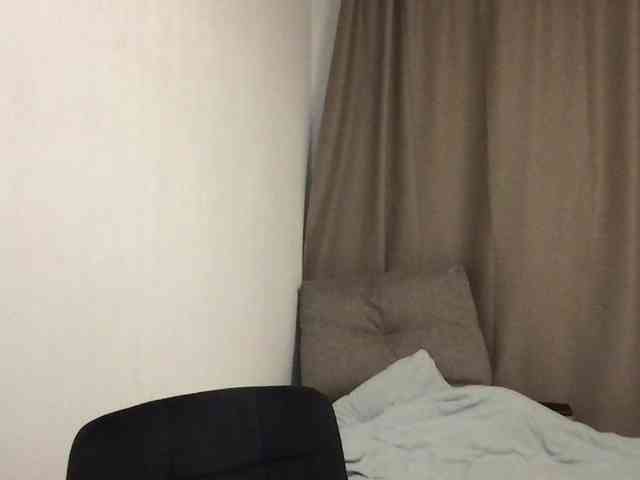 MilaBi-192569 webcam