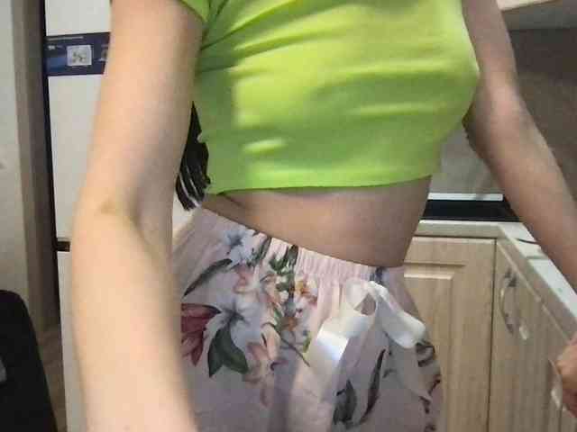 MilaBi-192569 webcam