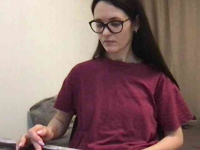 MilaBi-192569 webcam