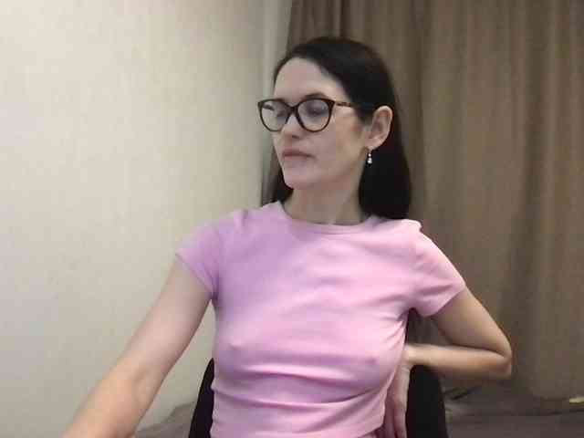 MilaBi-192569 webcam