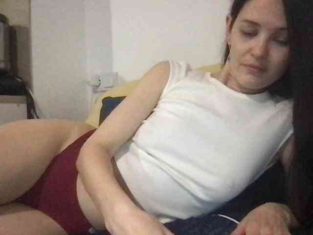 MilaBi-192569 webcam