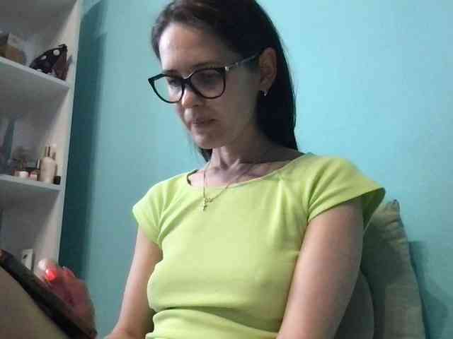 MilaBi-192569 webcam