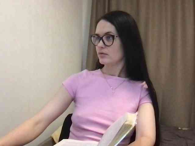 MilaBi-192569 webcam