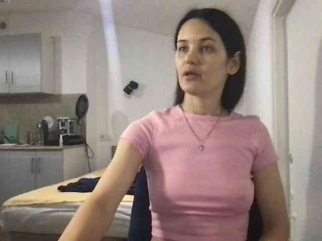 MilaBi-192569 webcam