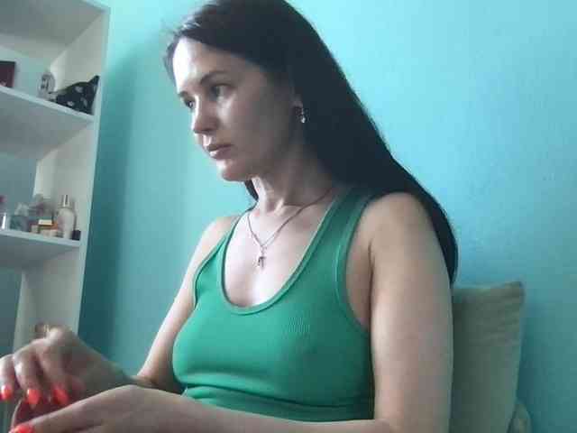 MilaBi-192569 webcam