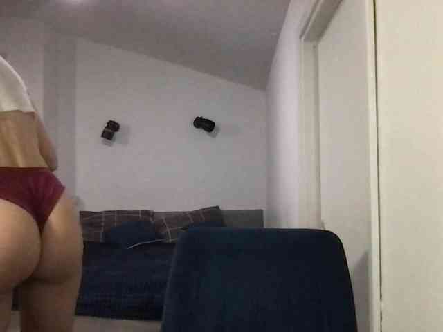 MilaBi-192569 webcam