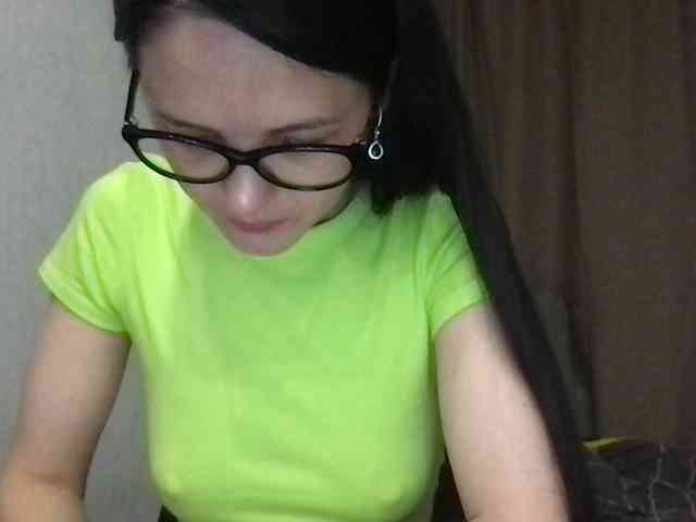 MilaBi-192569 webcam