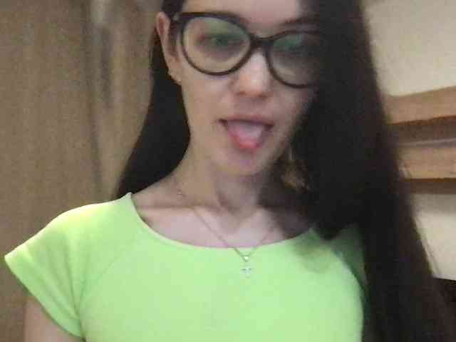 MilaBi-192569 webcam