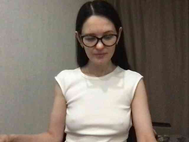 MilaBi-192569 webcam