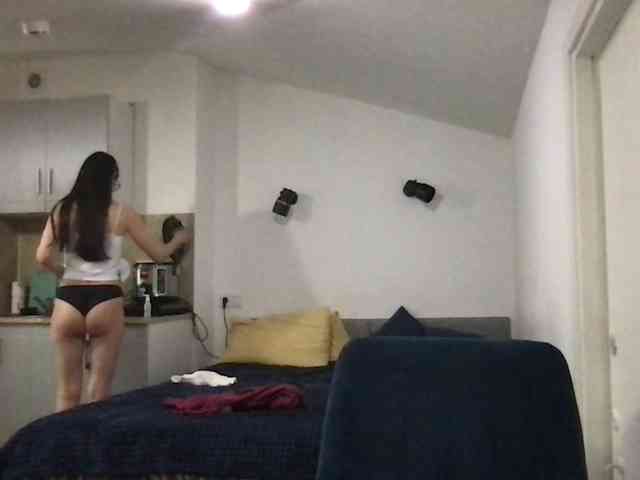MilaBi-192569 webcam