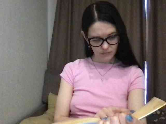 MilaBi-192569 webcam