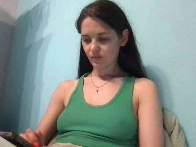 MilaBi-192569 webcam