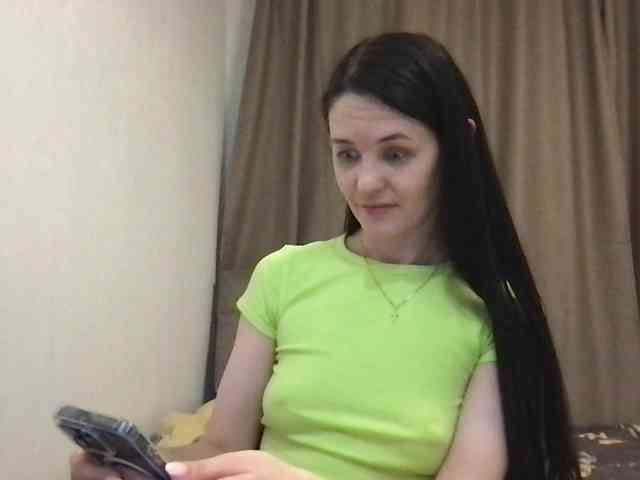 MilaBi-192569 webcam