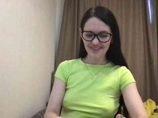 MilaBi-192569 webcam