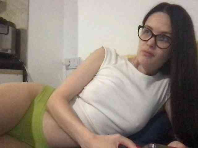 MilaBi-192569 webcam