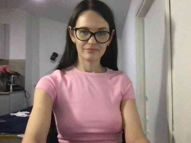 MilaBi-192569 webcam