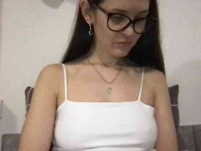 MilaBi-192569 webcam