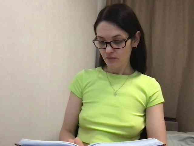 MilaBi-192569 webcam