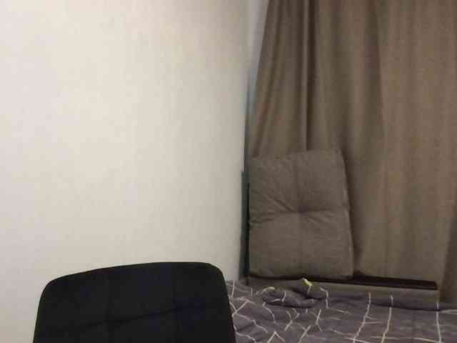 MilaBi-192569 webcam