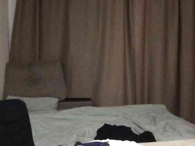 MilaBi-192569 webcam