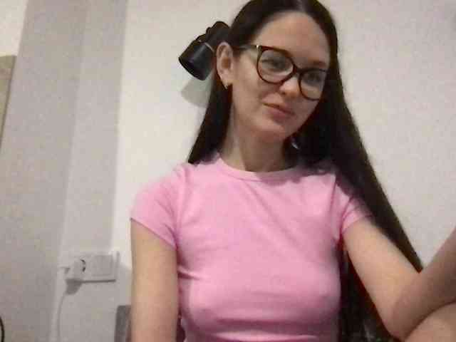 MilaBi-192569 webcam