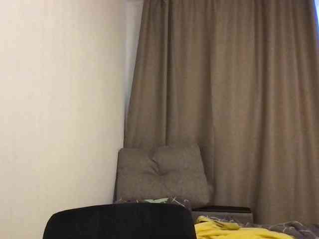 MilaBi-192569 webcam