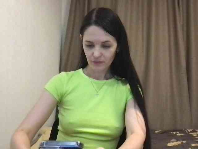 MilaBi-192569 webcam