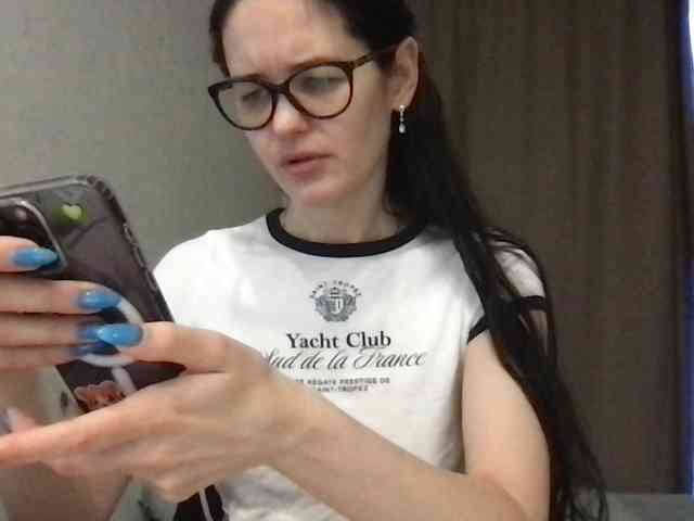 MilaBi-192569 webcam