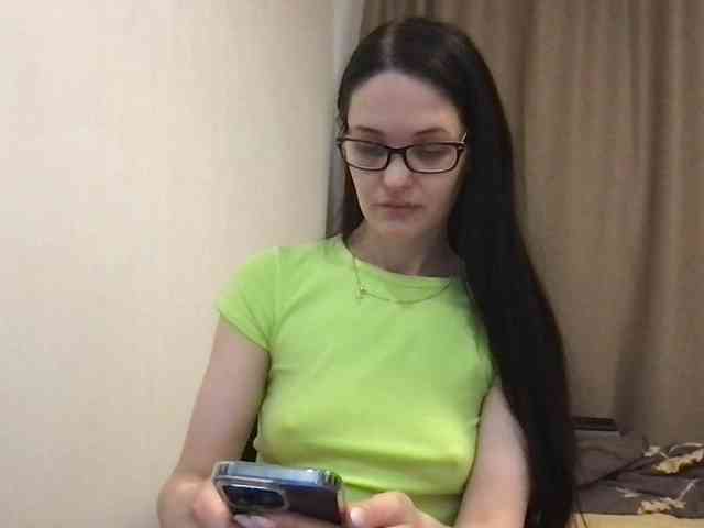 MilaBi-192569 webcam