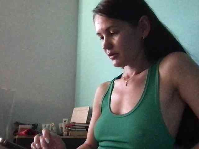 MilaBi-192569 webcam