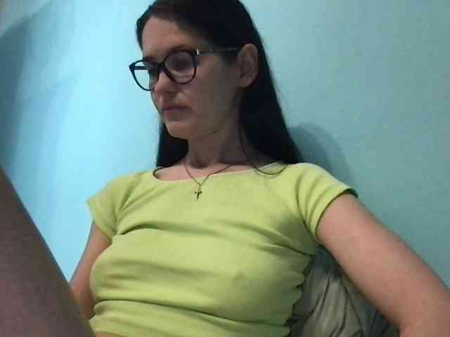 MilaBi-192569 webcam