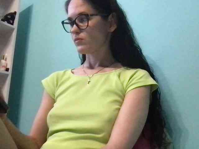 MilaBi-192569 webcam