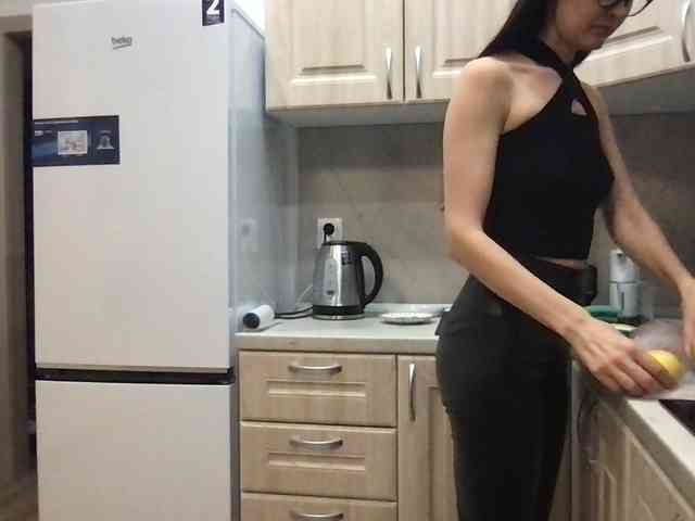 MilaBi-192569 webcam