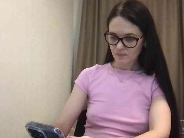 MilaBi-192569 webcam